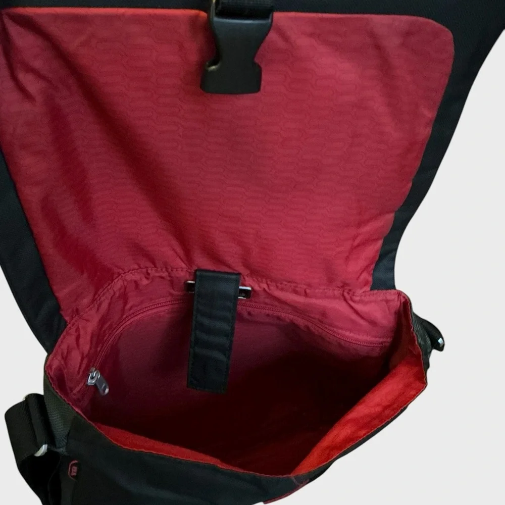 Tumi tech crossbody