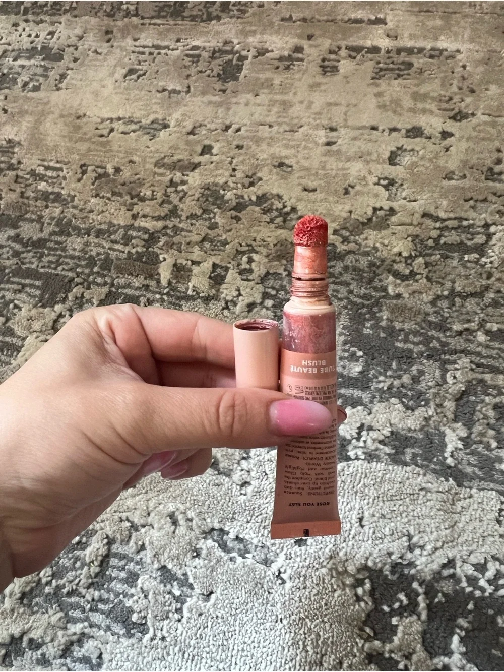 ELF Halo Glow Beauty Wand Blush Rose You Slay