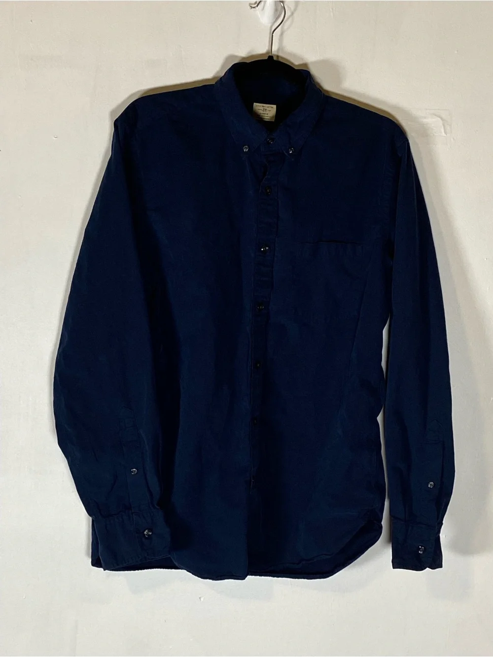J. Crew Navy Blue Button Down Shirt Men’s Medium 2 Ply 100%Cotton Preppy