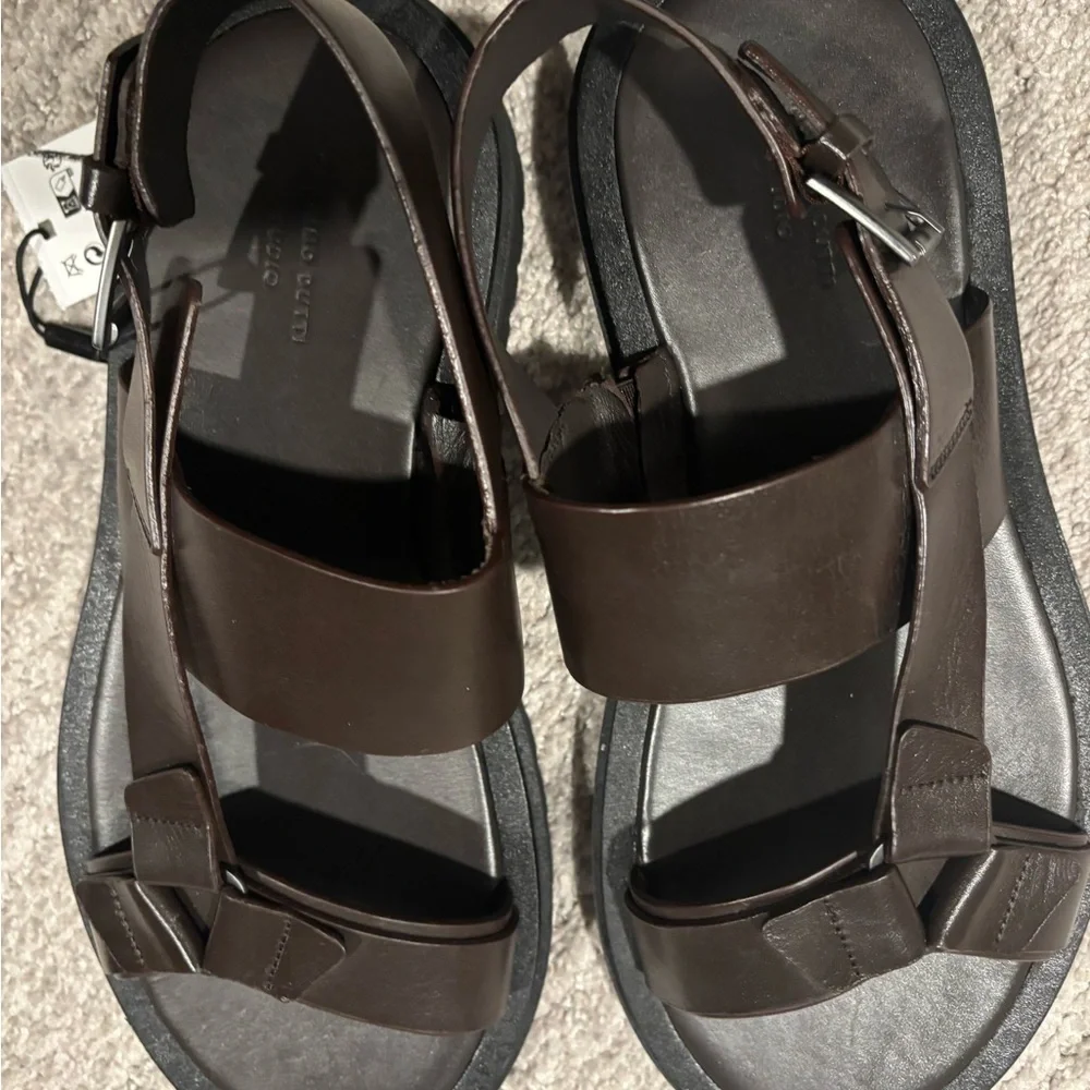 Massimo Dutti brown leather