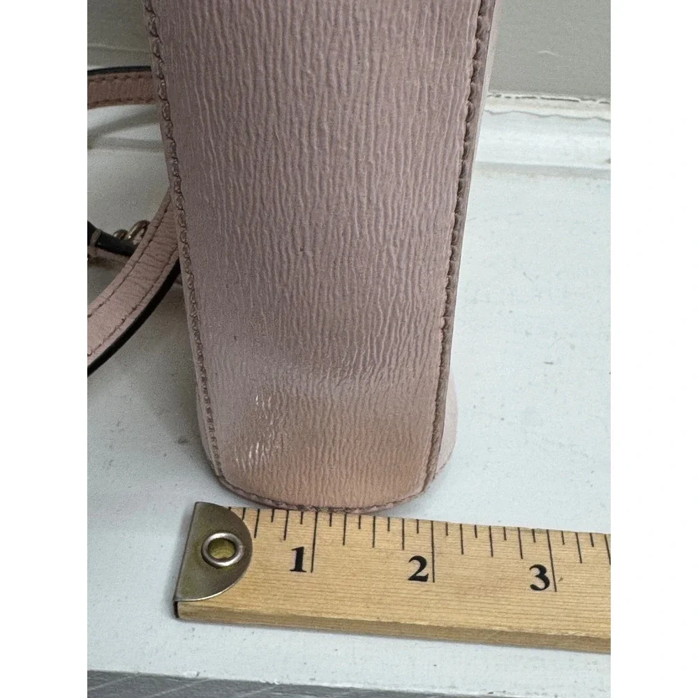kate spade exterior material