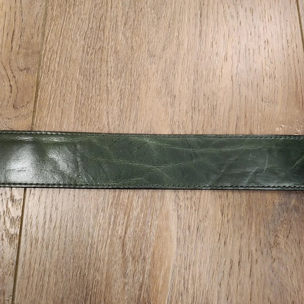 Vintage forest green