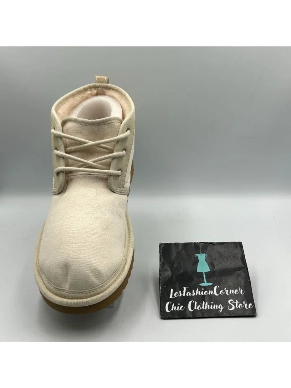 UGG new without