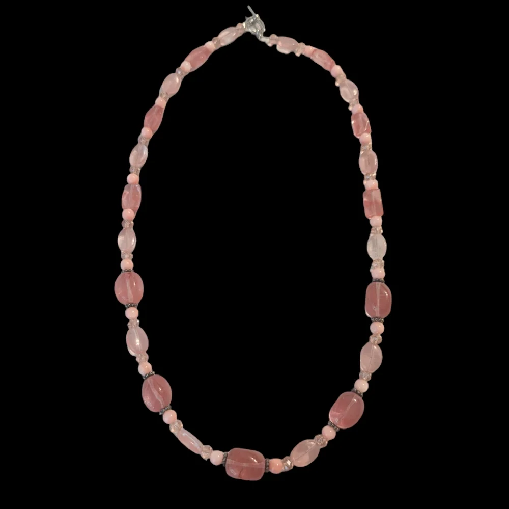 Vintage Shades Of Pink Beaded Silver Tone Toggle Clasps Necklace 24