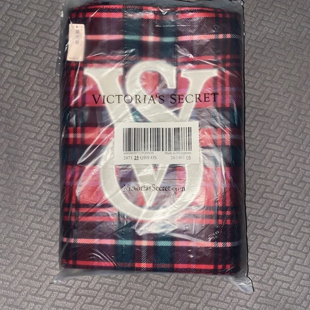 nwt victorias