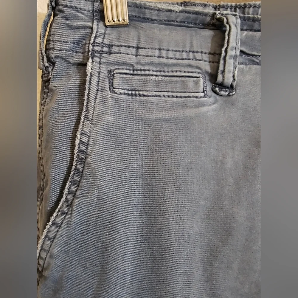American Eagle Outfitters comfortable blue