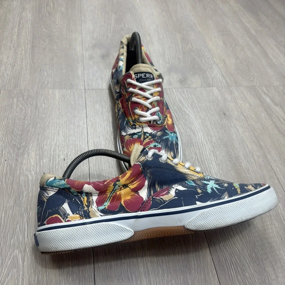 Sperry options items bottom