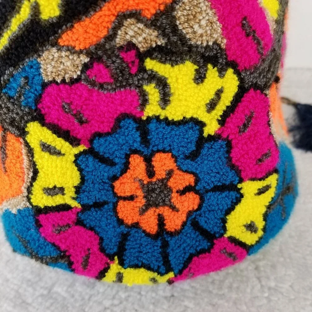 N/A handwoven design