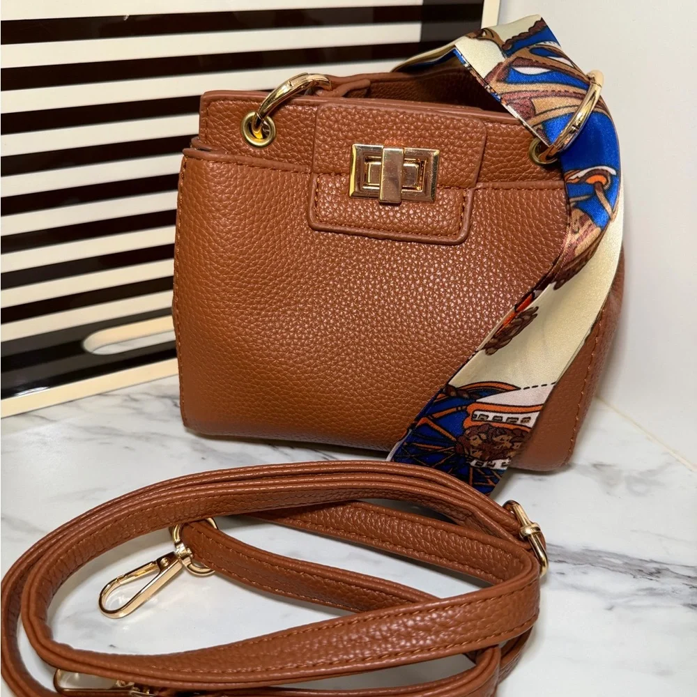 N/A elegant brown