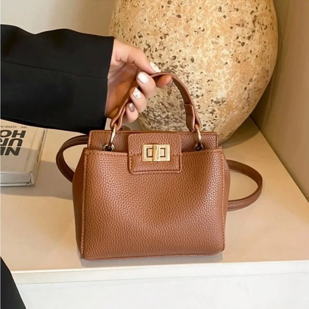 N/A elegant brown
