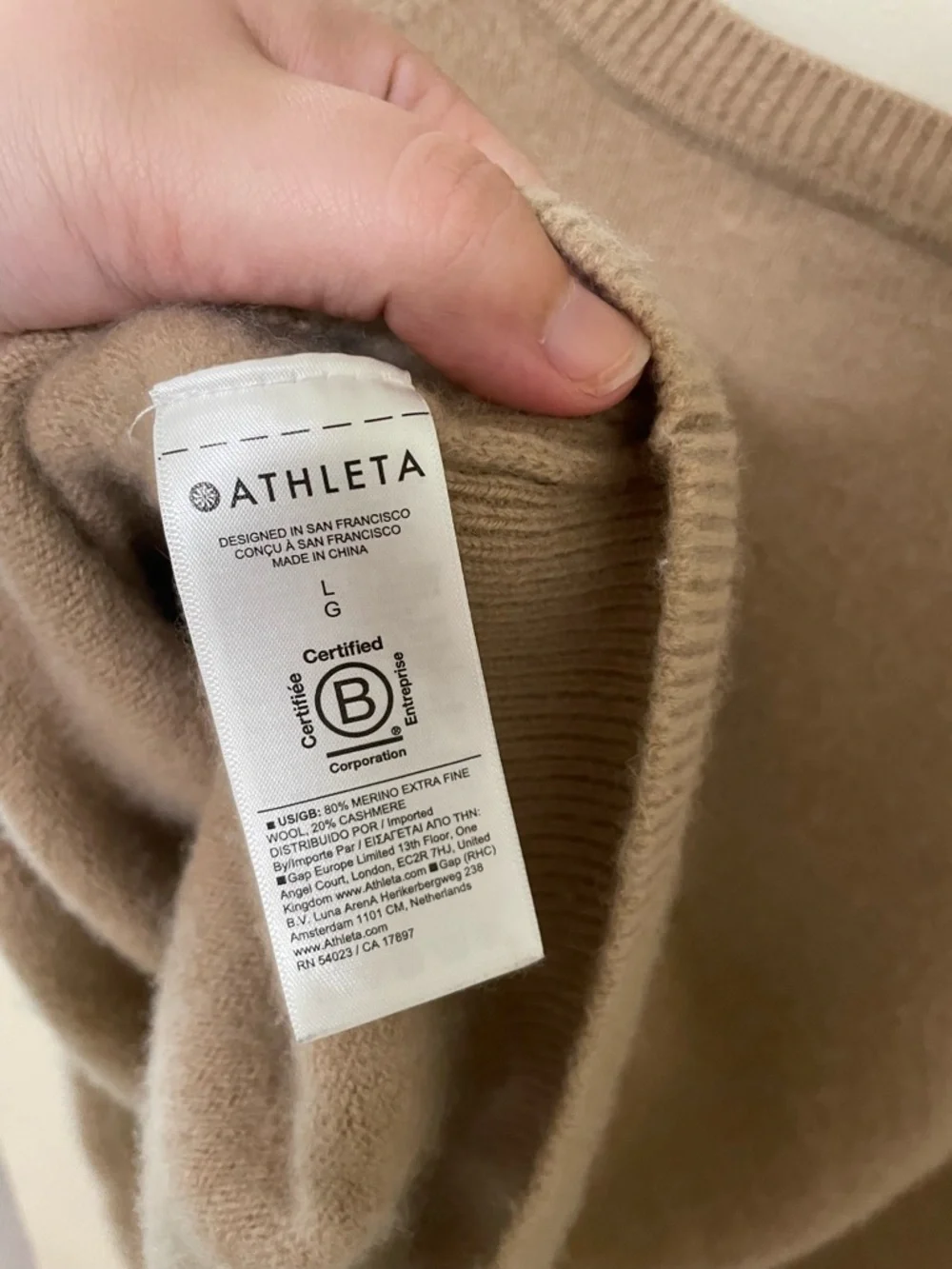 Athleta women’s crew
