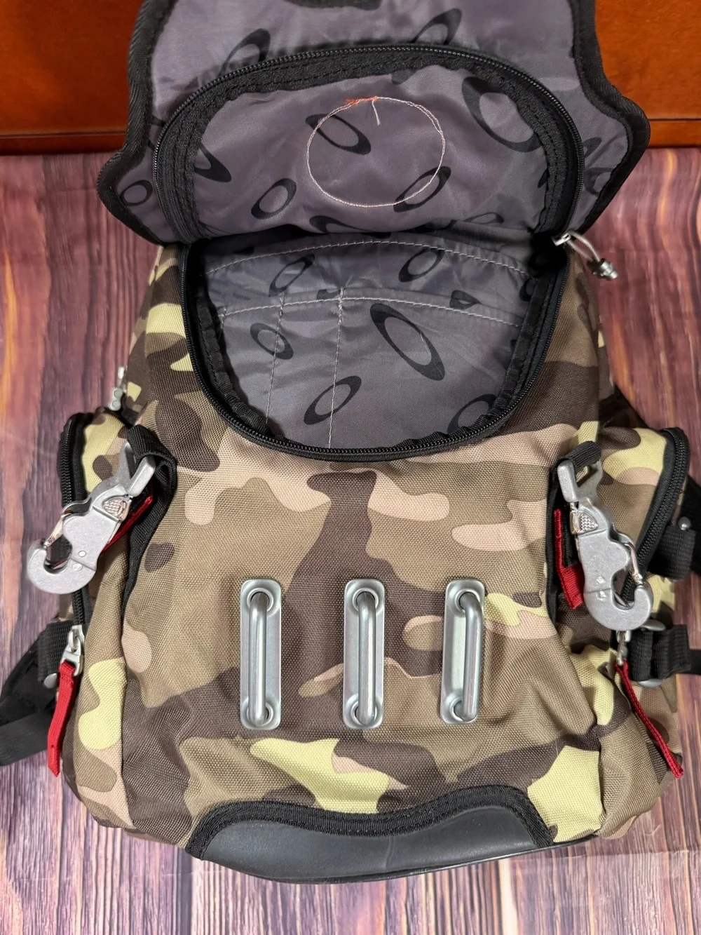 Oakley camo day field