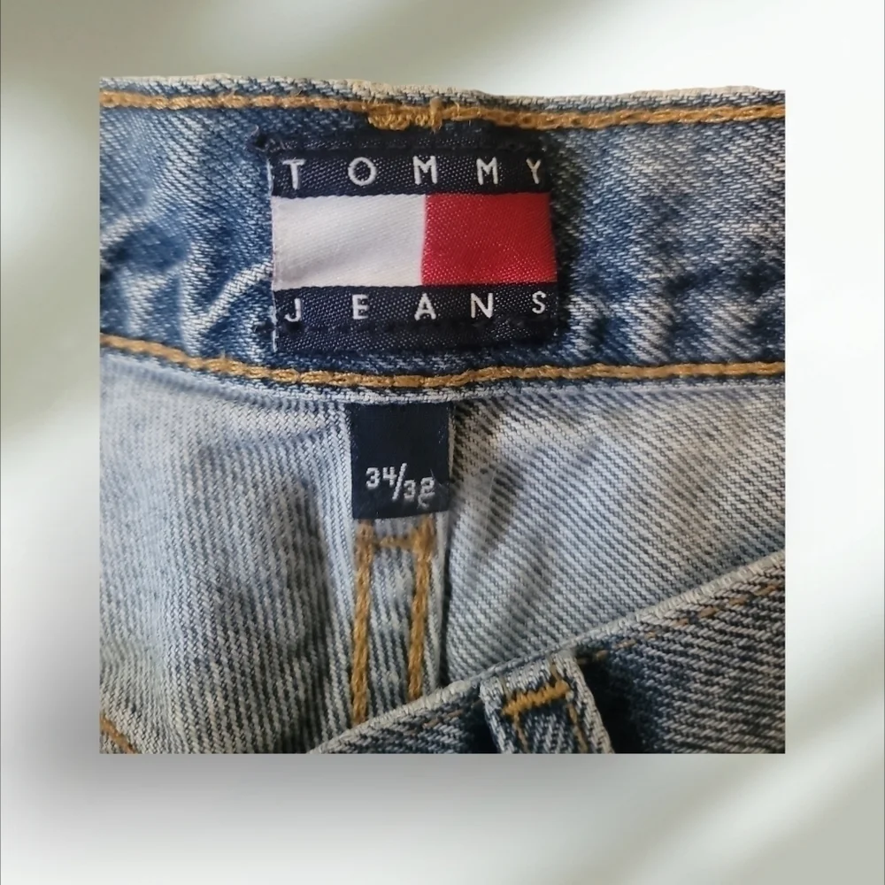 Tommy Hilfiger vintage 2001