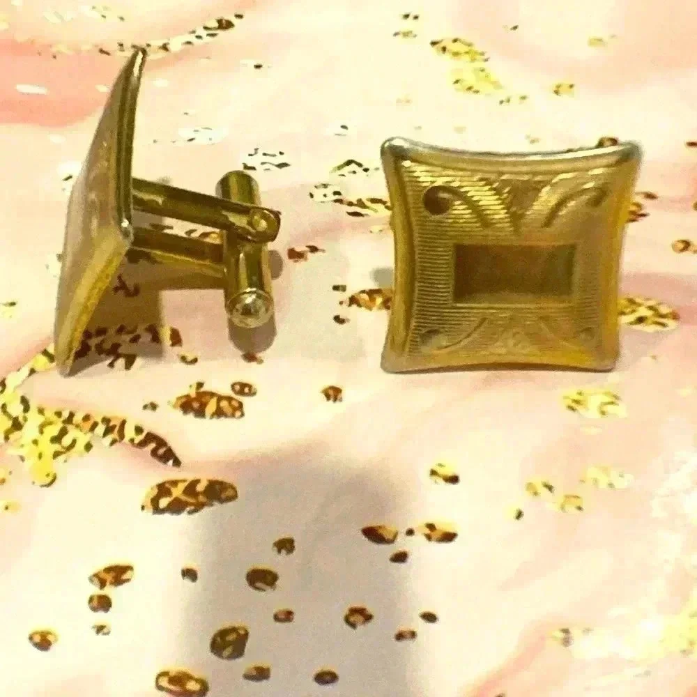 N/A gold plated