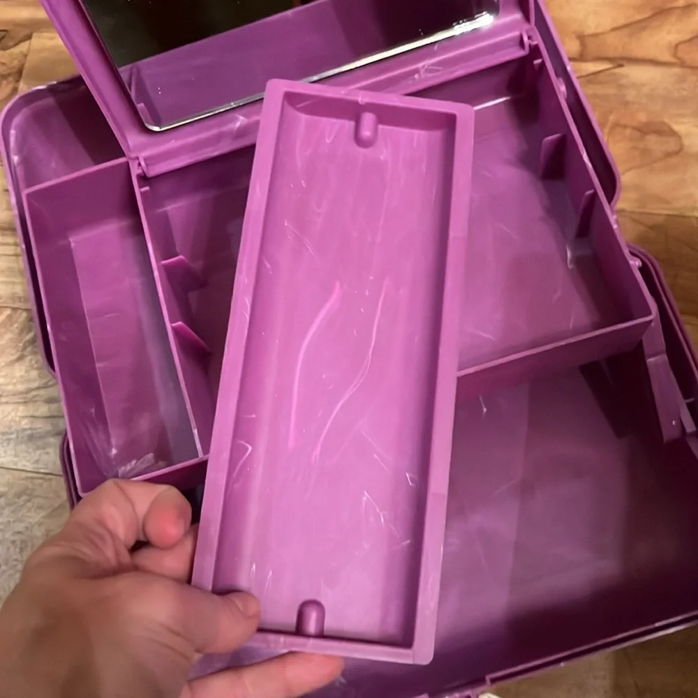 Caboodles 13” 7”