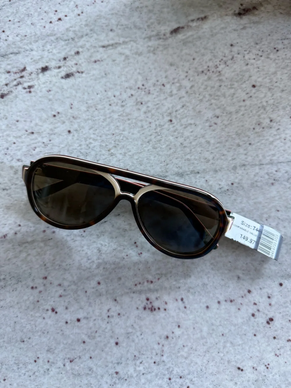 Gucci sunglasses - tortoise