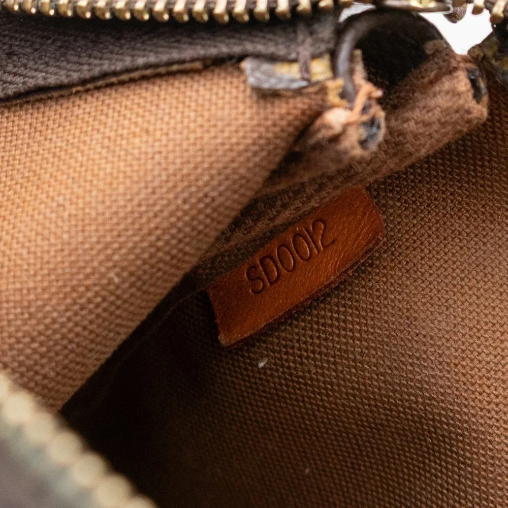 Louis Vuitton Monogram‎ Pochette Accessoires Bag | SD0012 | Made in USA |Vintage