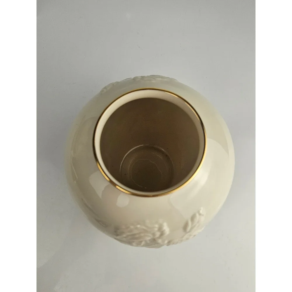 Lenox Forever Roses Ivory China‎ Vase Gold Rim Embossed Roses 1995 USA