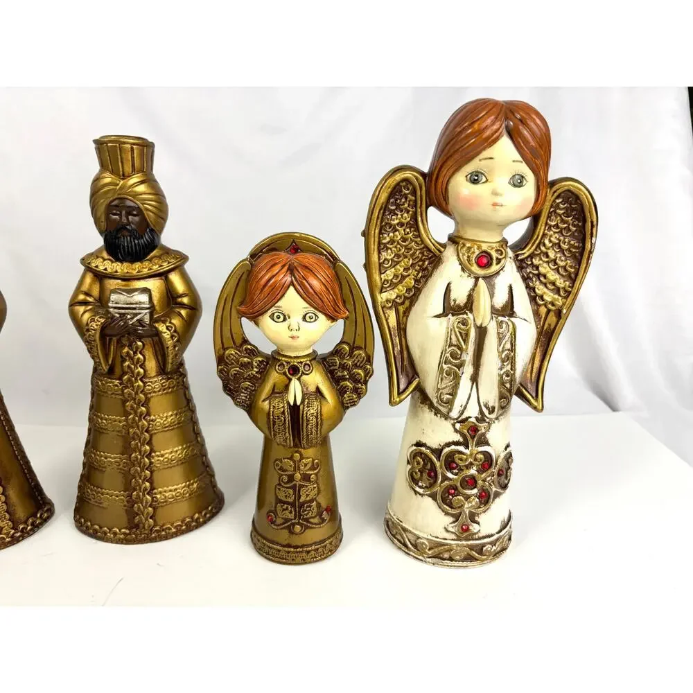 Vintage lot gold