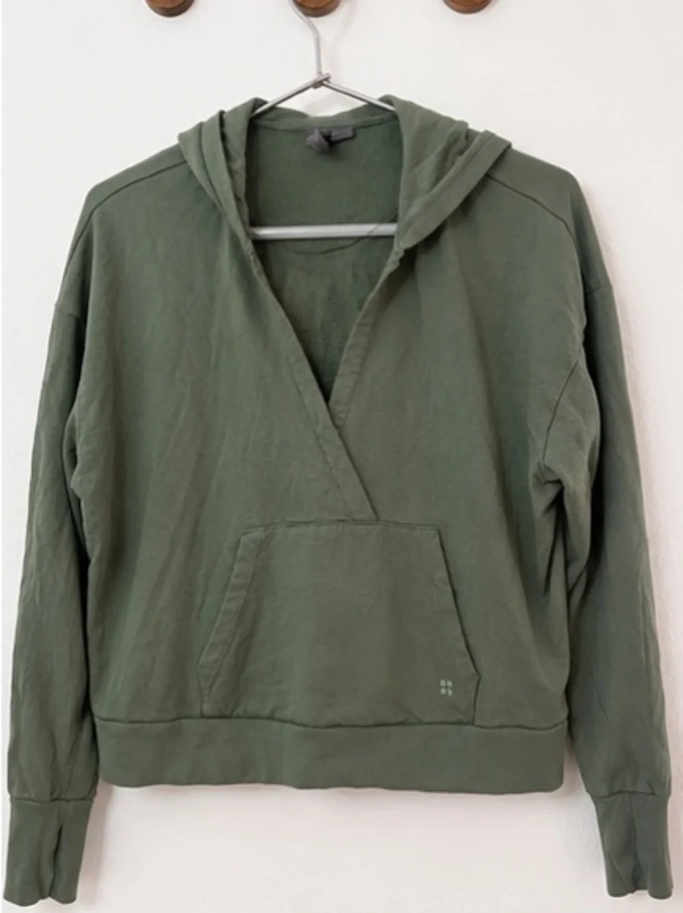 Sweaty Betty lightweight hooded