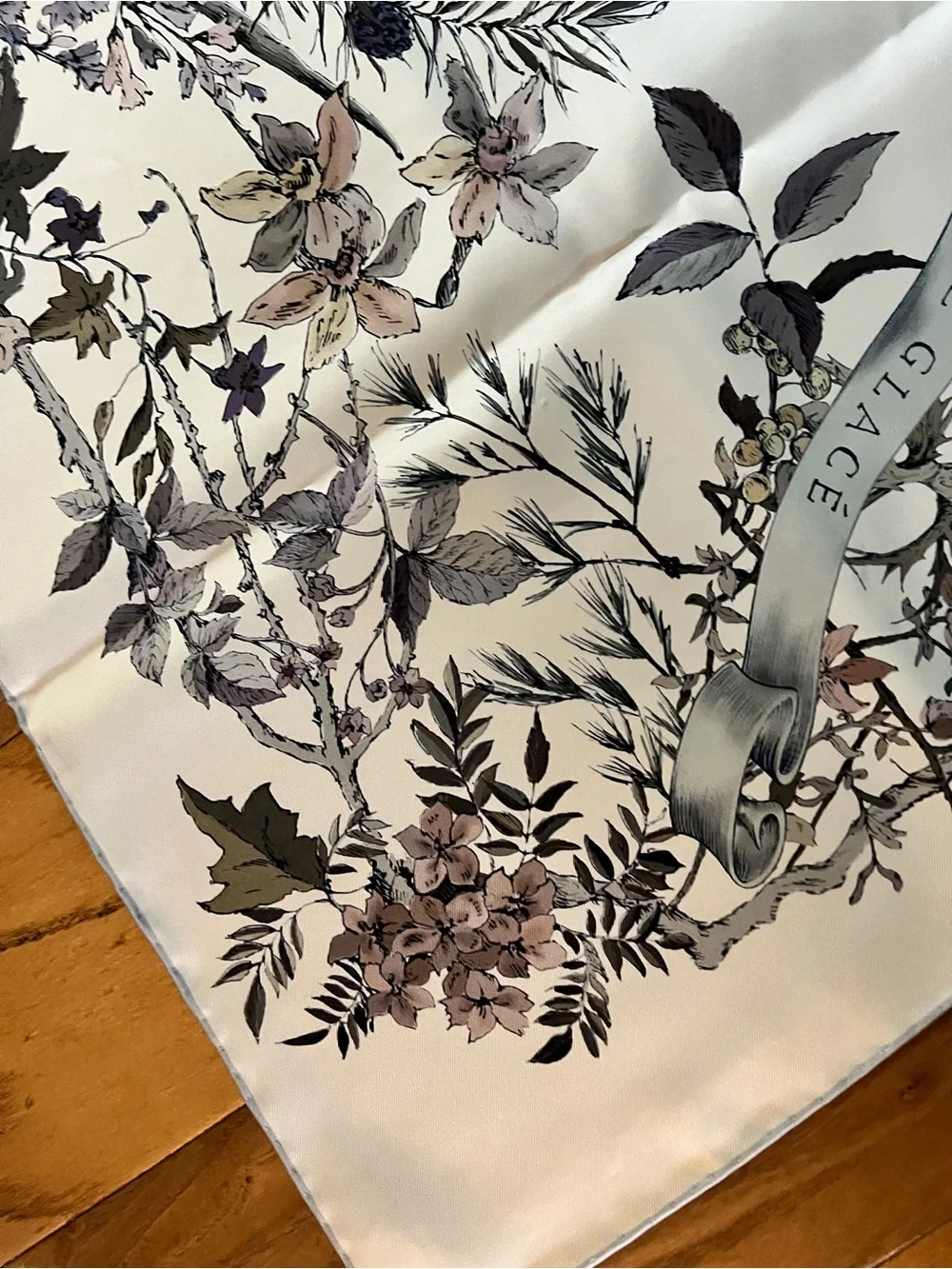 Dior luxury silk