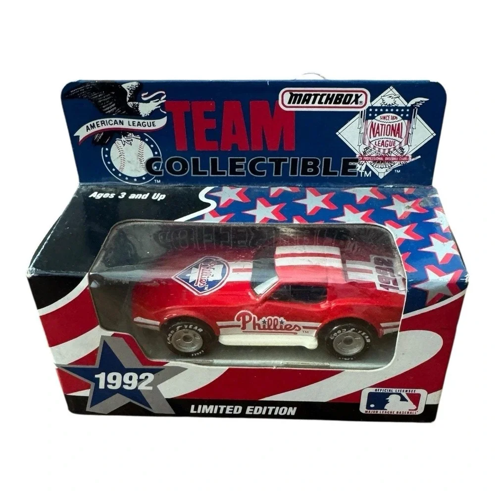 Matchbox Philadelphia Phillies 1992 Team Collectible 1979‎ Chevy Corvette Car