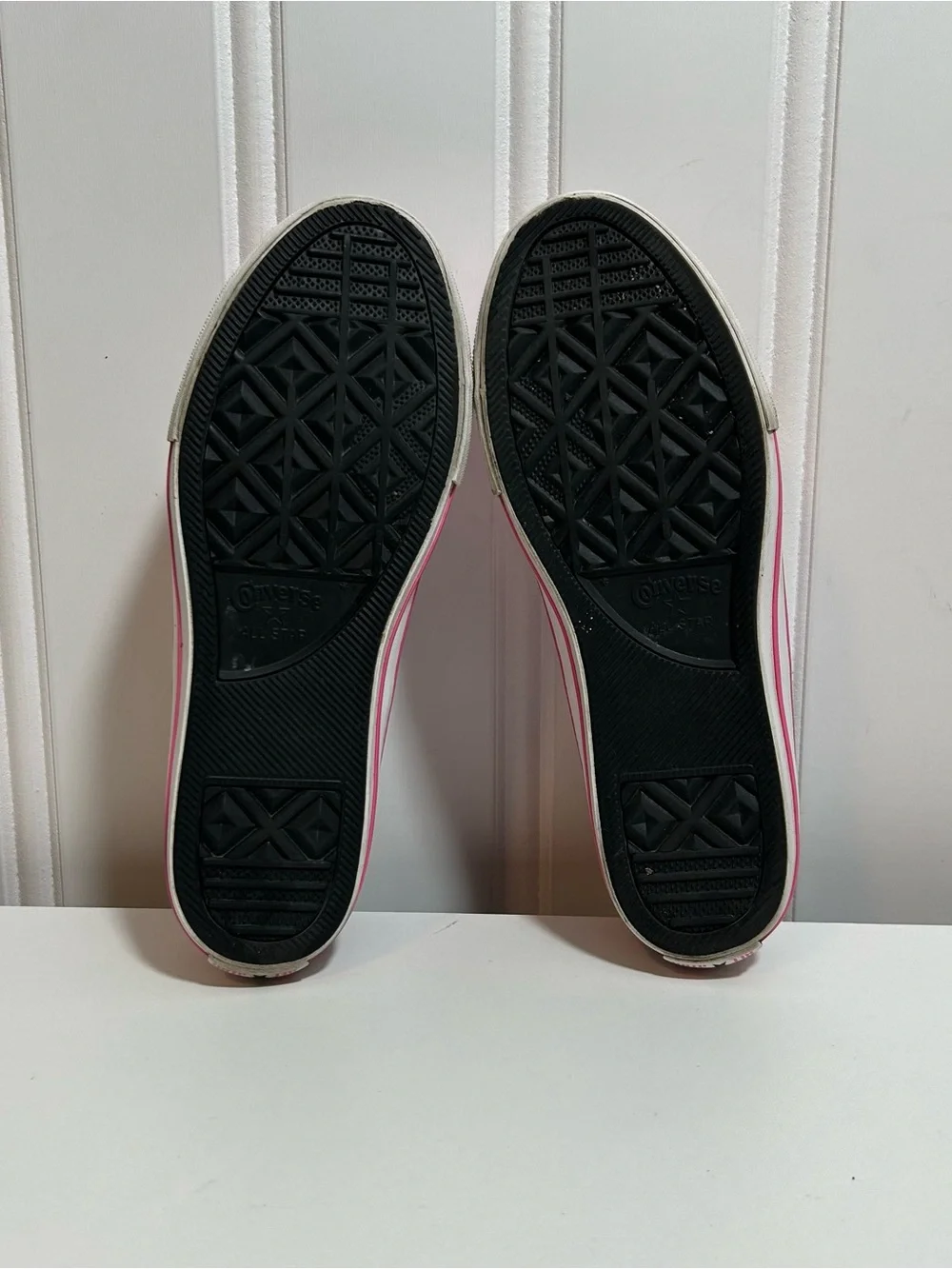 Converse sparkling pink