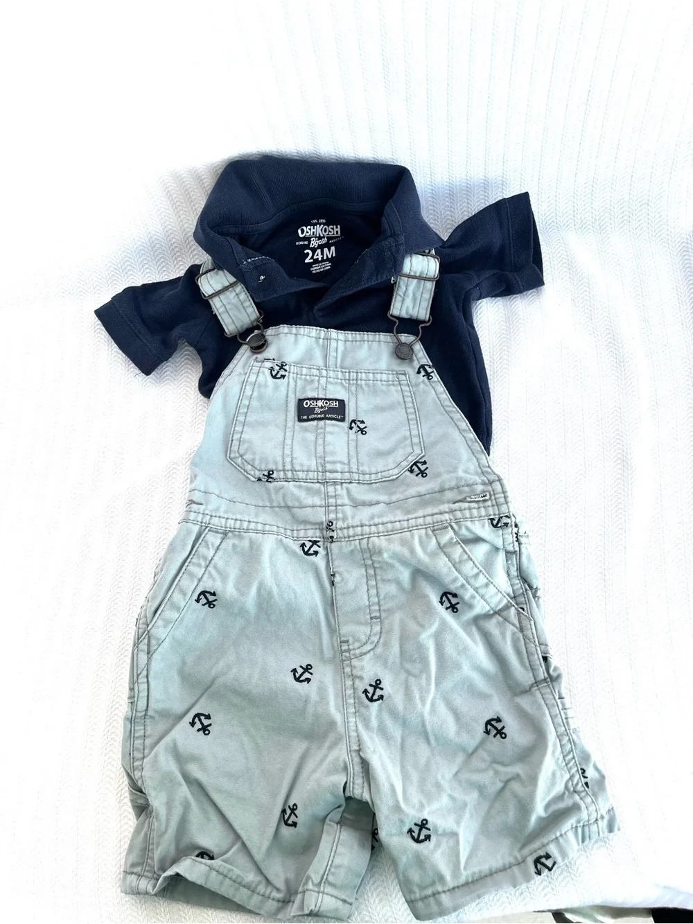 OshKosh B'gosh Anchor Print Light Gray Shortalls - 24M