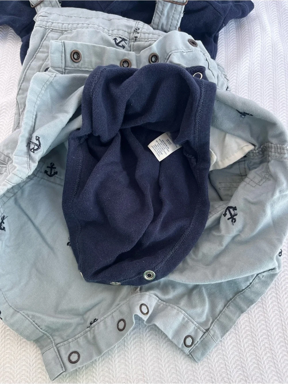 OshKosh Bgosh light gray