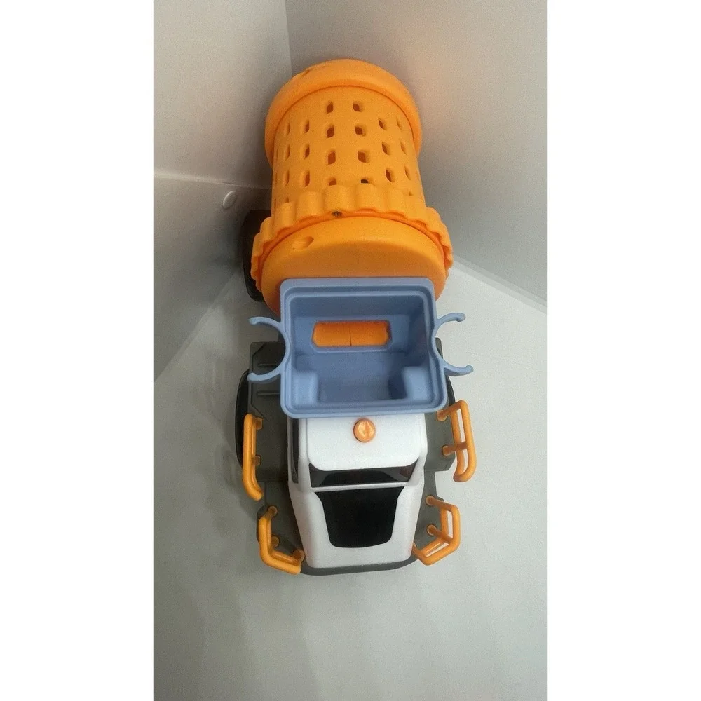 Little Tikes truck great