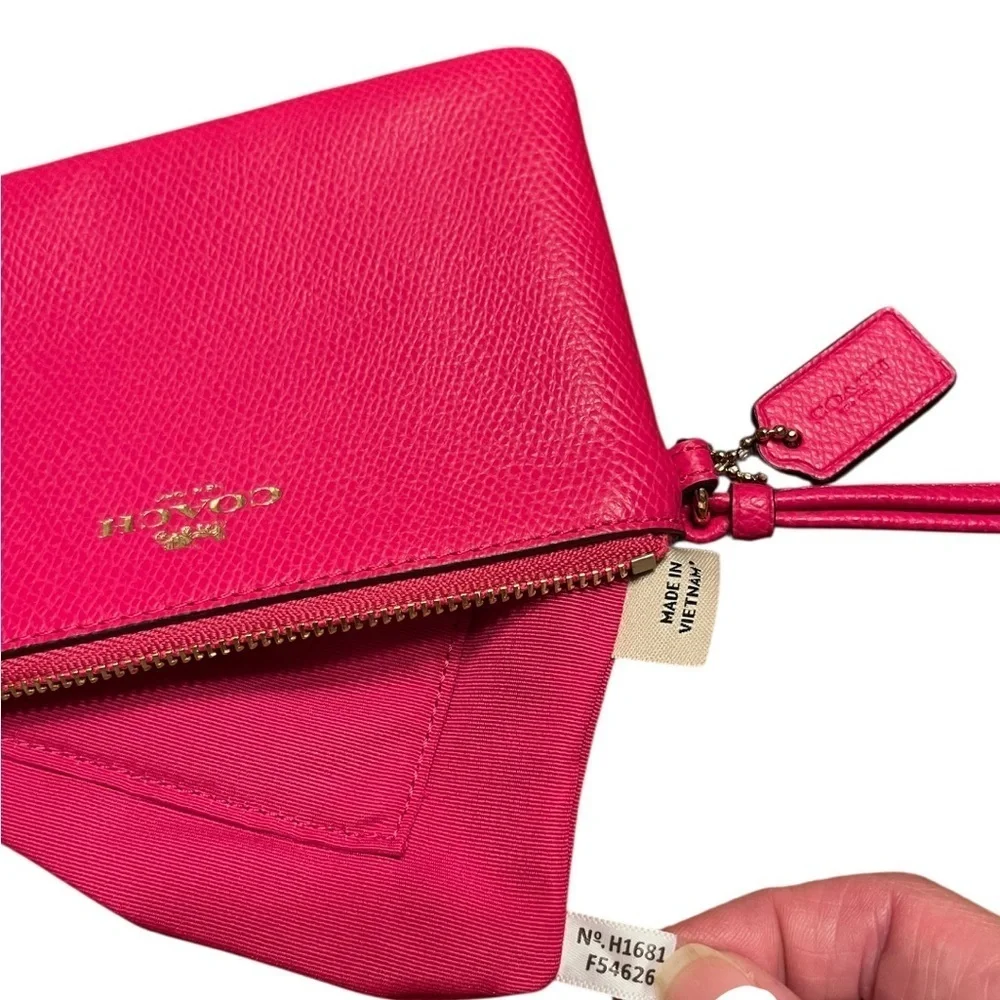 Coach this wristlet