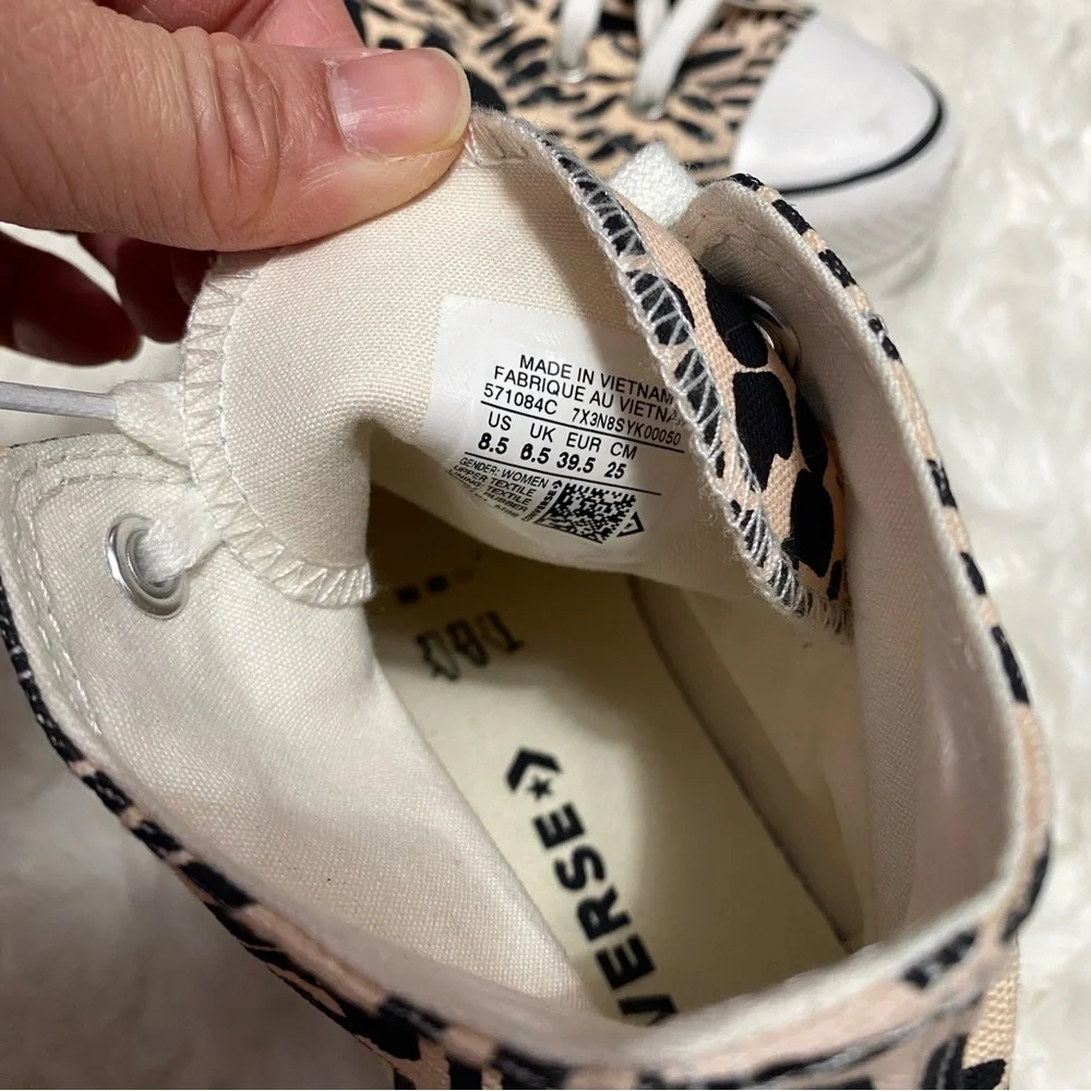 CONVERSE JUNGLE ART PLATFORM HIGH TOP SHOES NEUTRAL ANIMAL PRINT Y2K