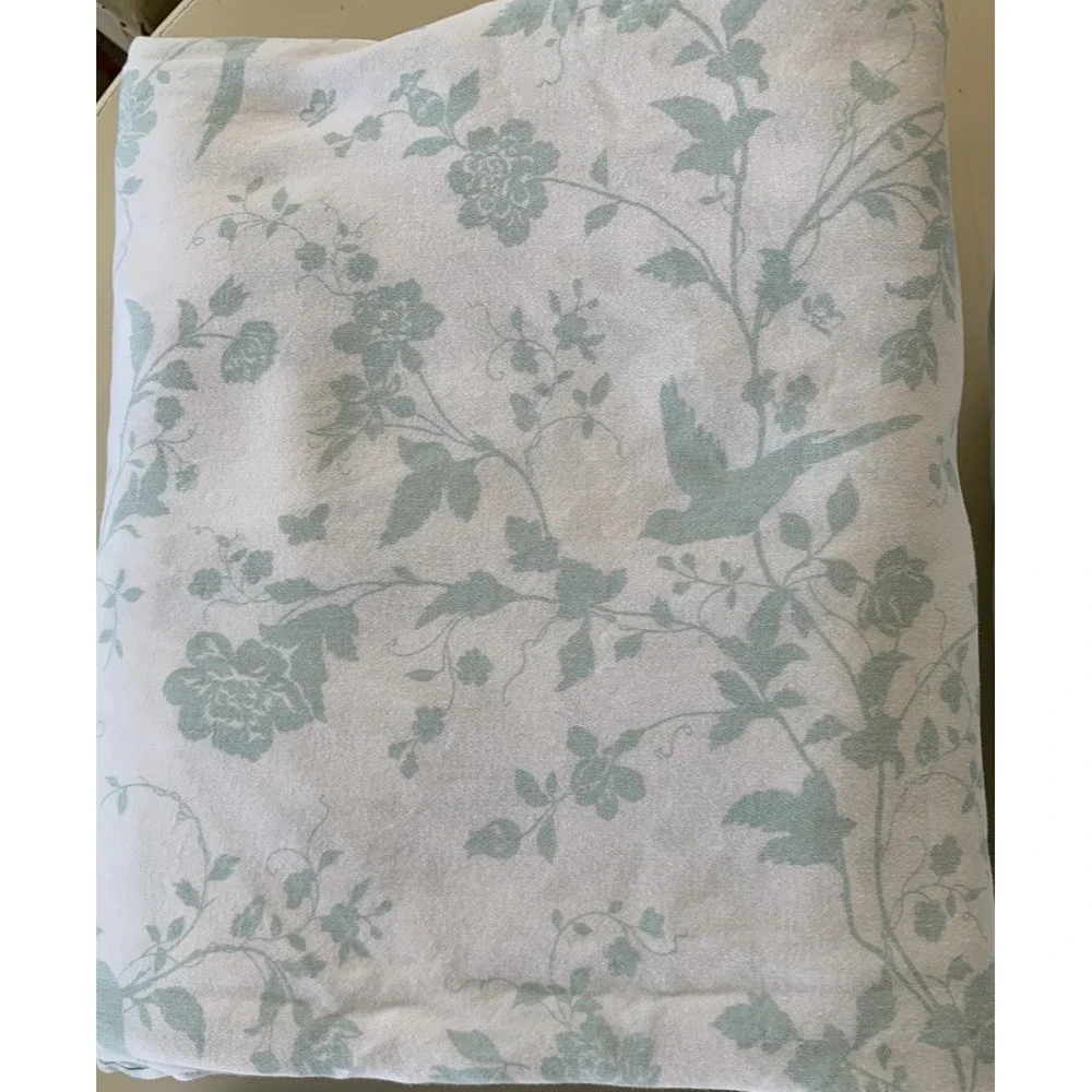 Laura Ashley laura ashley