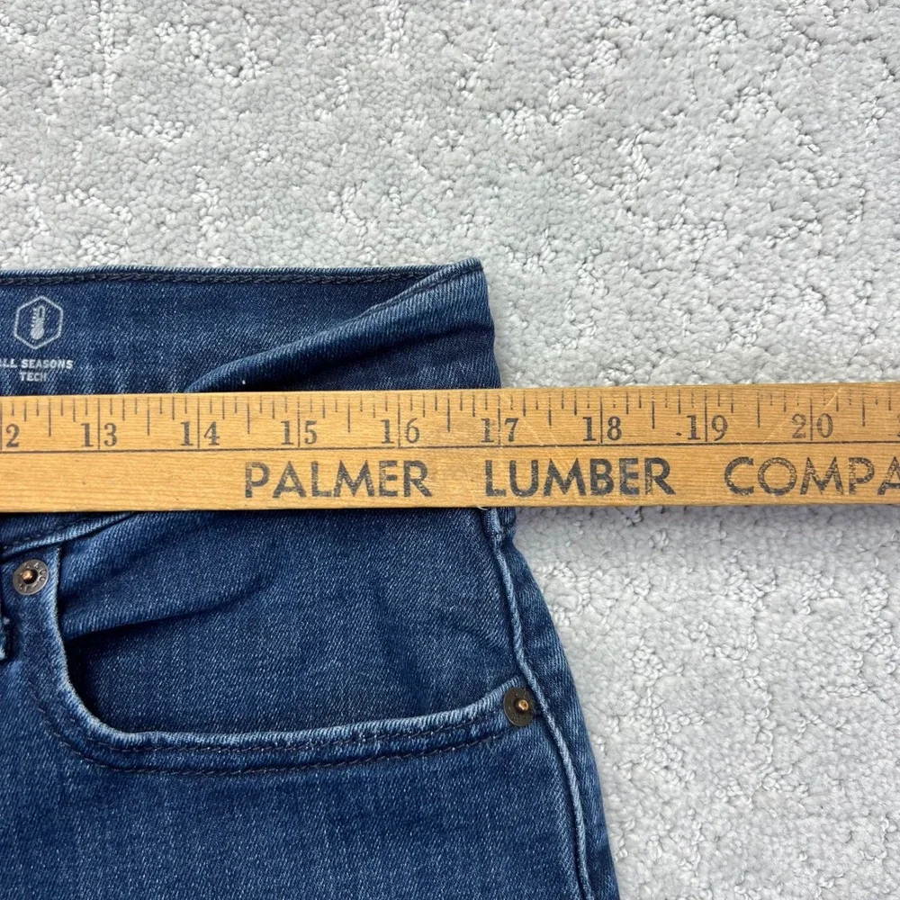 Levis measurements waist