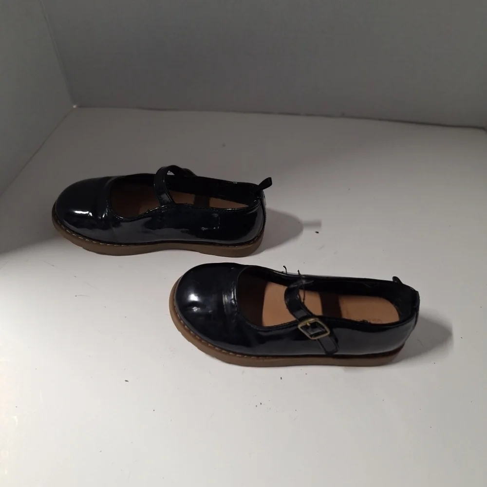 Old Navy Kids Mary Jane Dress Shoes