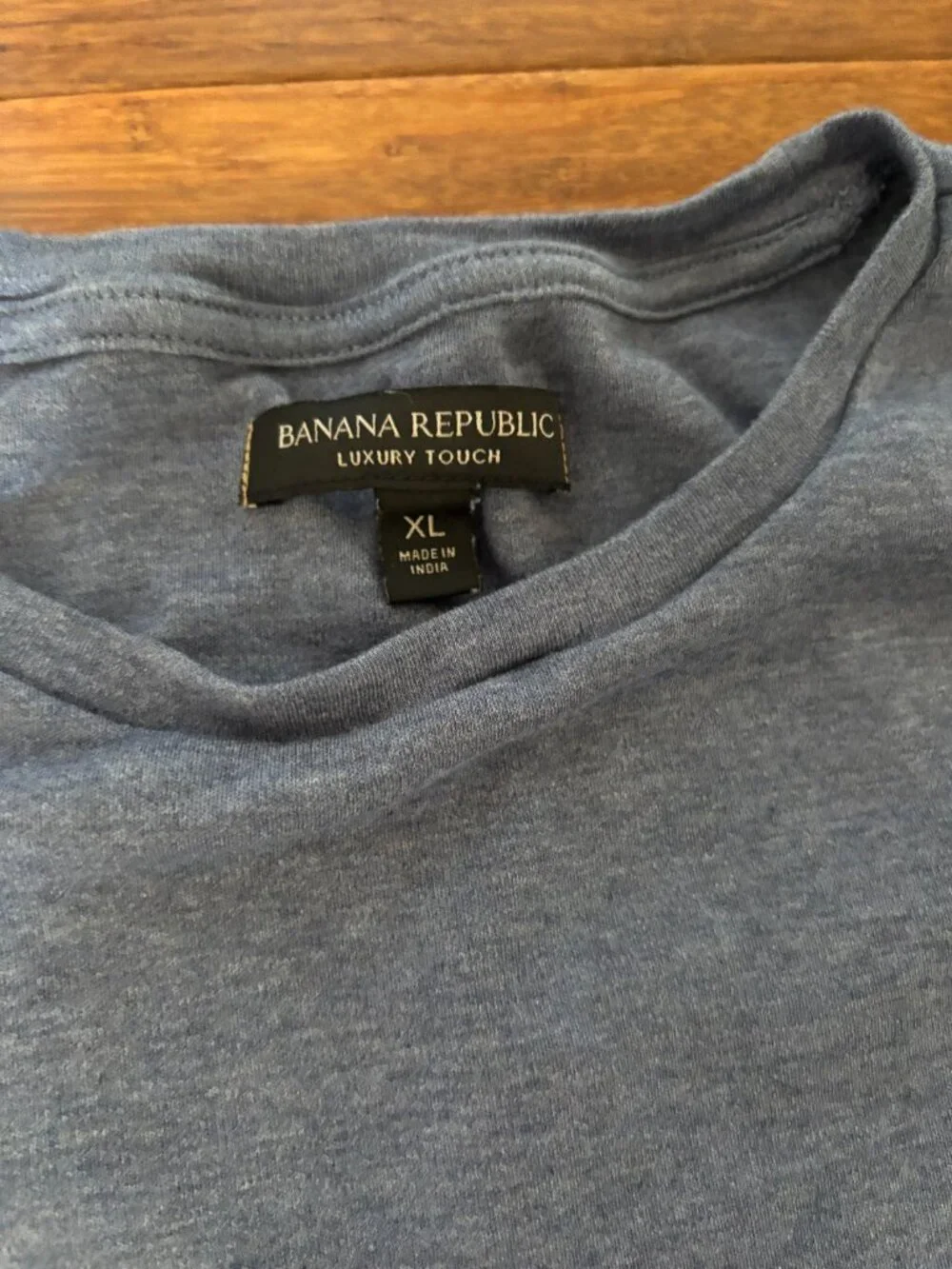 Banana Republic Luxury Touch Men’s Blue Gray Cotton T-Shirt Size XL
