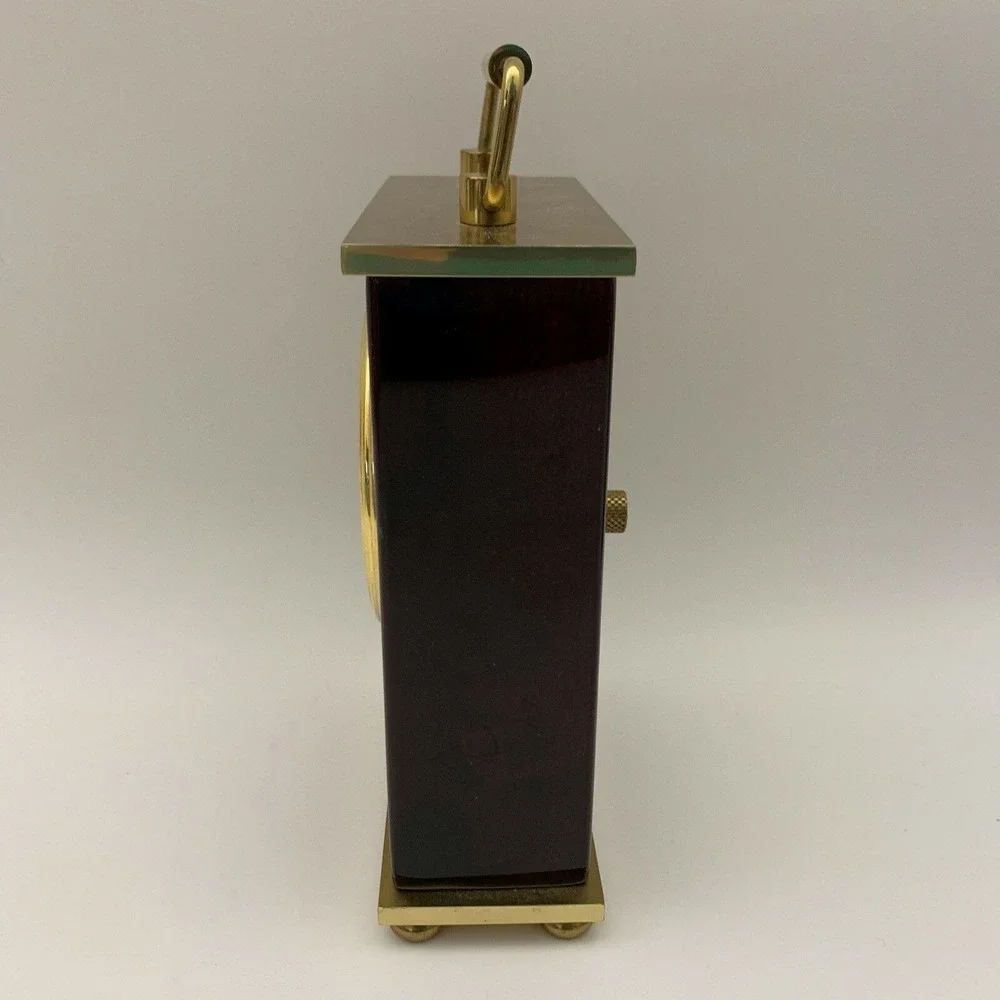Quartz clock listing