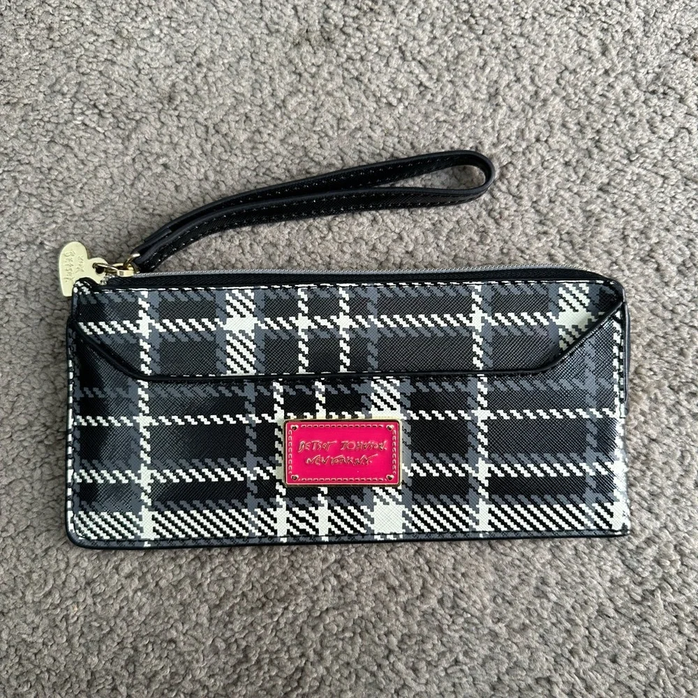 Betsey‎ Johnson Black and White Plaid Clutch Wallet
