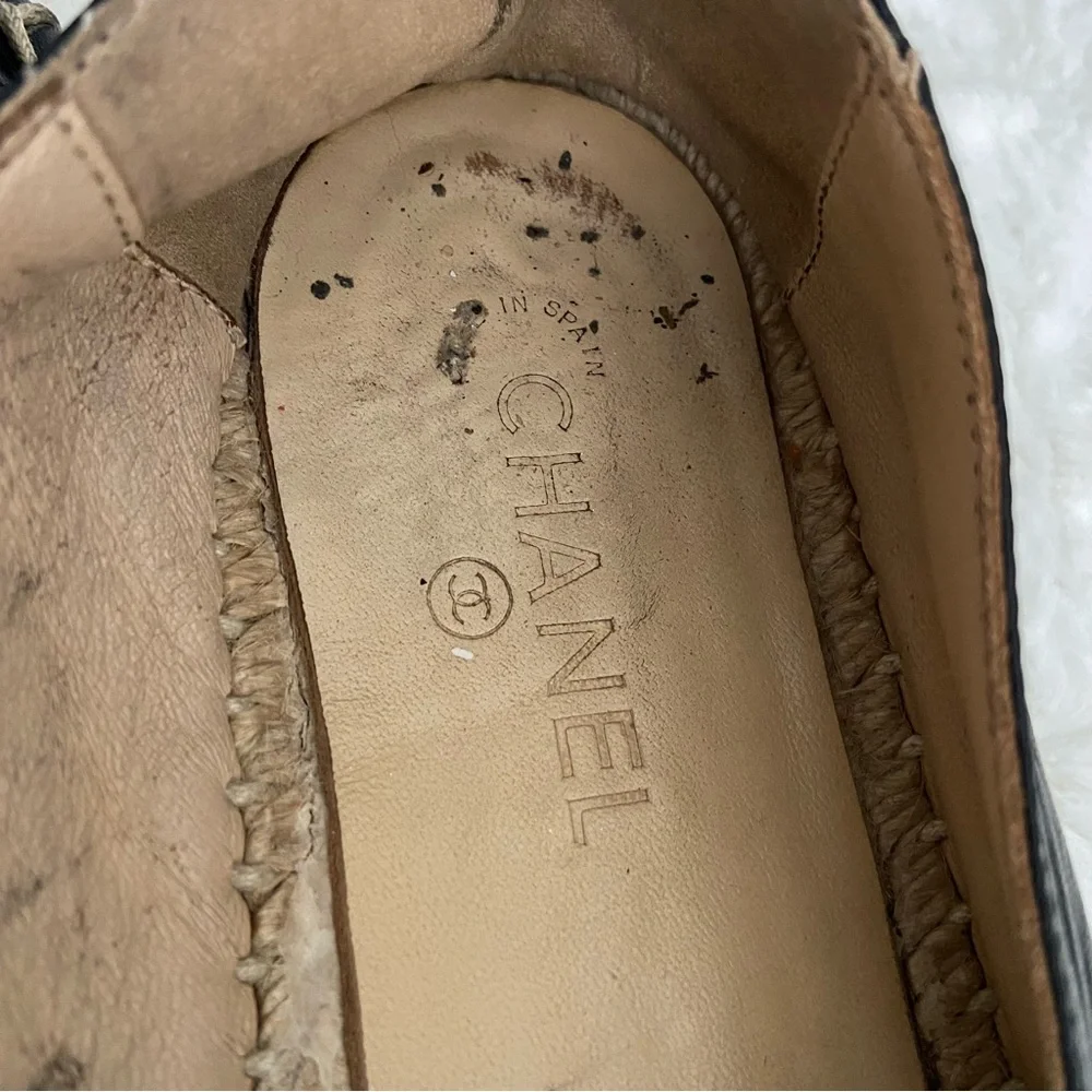 CHANEL good used