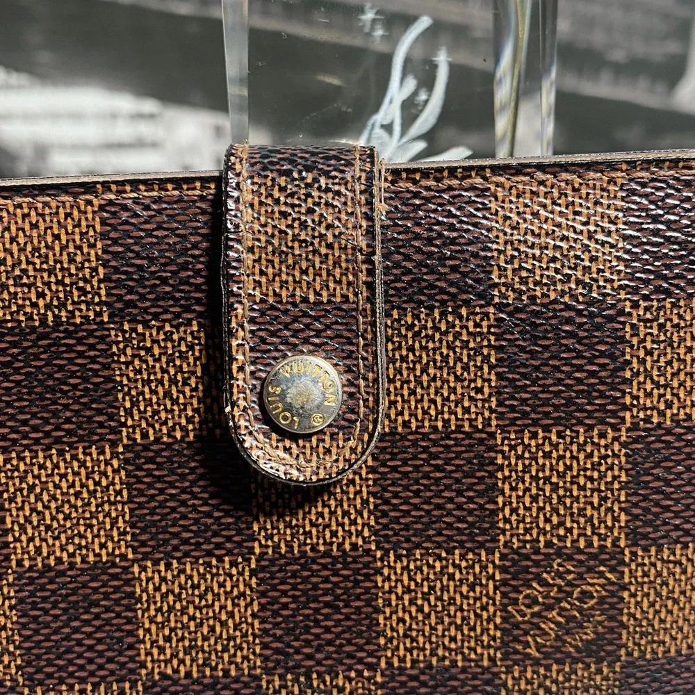 Louis Vuitton authentic louis