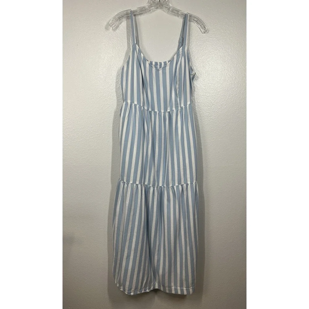 Old Navy Dress Women's S Blue White Striped Cami Sundress Tiered Midi‎ Maxi