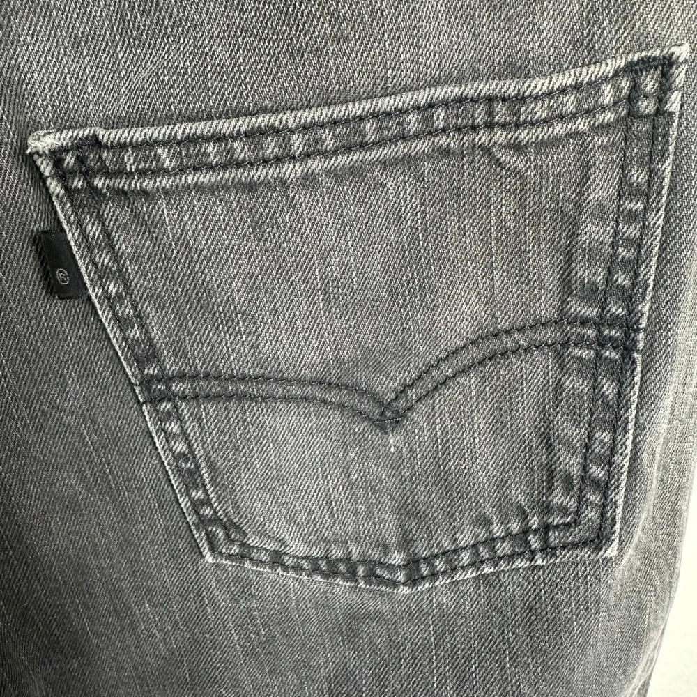 Levis levi 513