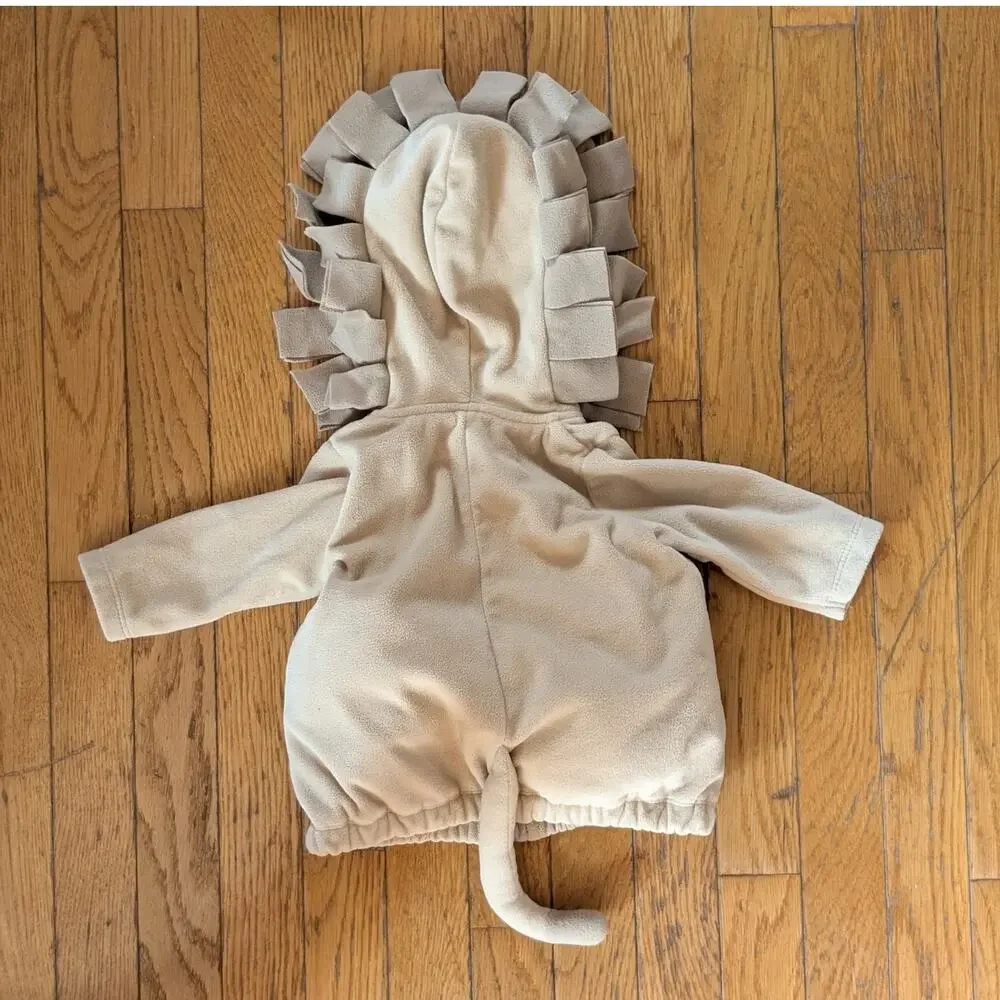 Carters carters lion