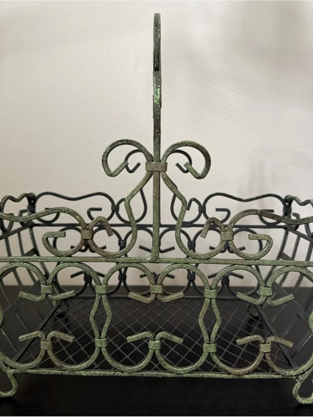 N/A ornate metal