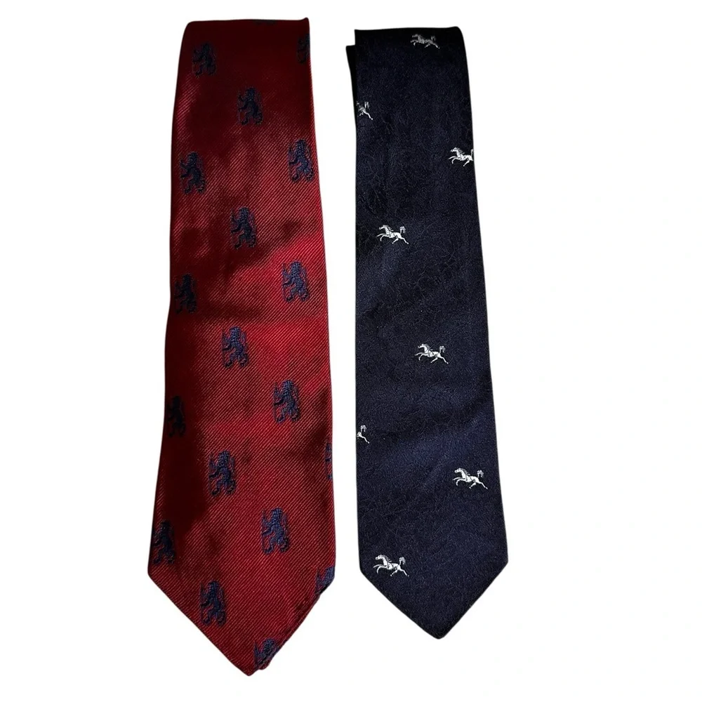 Magazzino Roma Silk Blue Stallion & Wilson’s Red Lion Silk Necktie 60s 70s 2 Tie