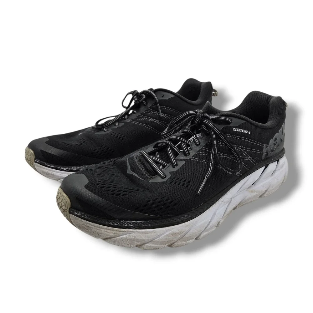Hoka One One 12 one black