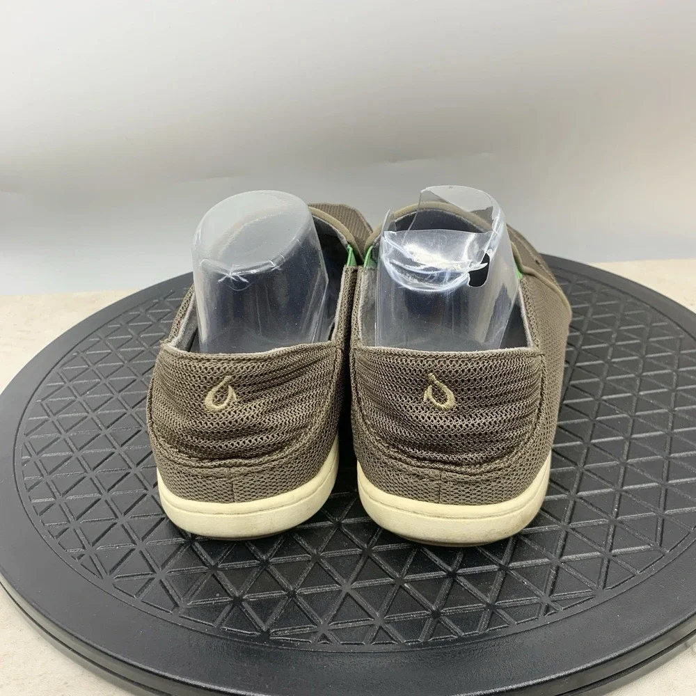 OluKai brown mesh