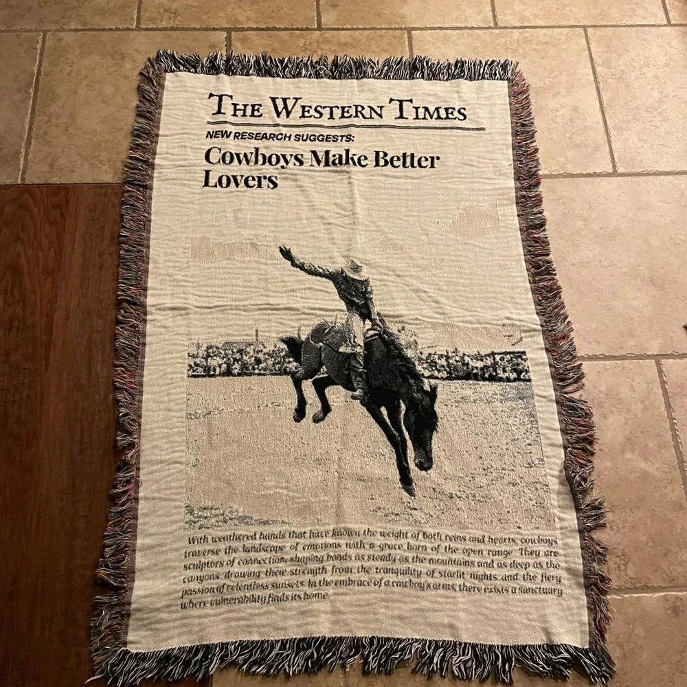 N/A woven throw