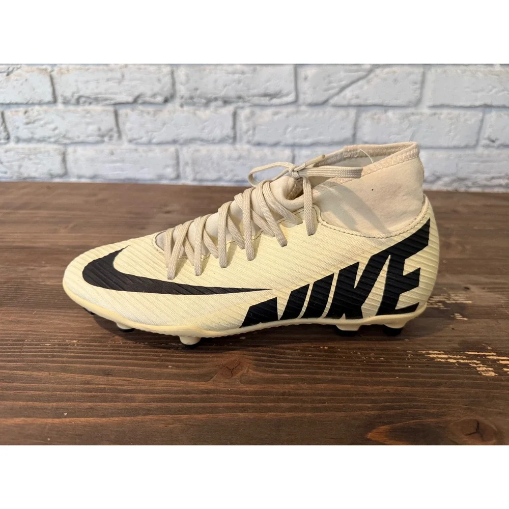 Nike some scuffing