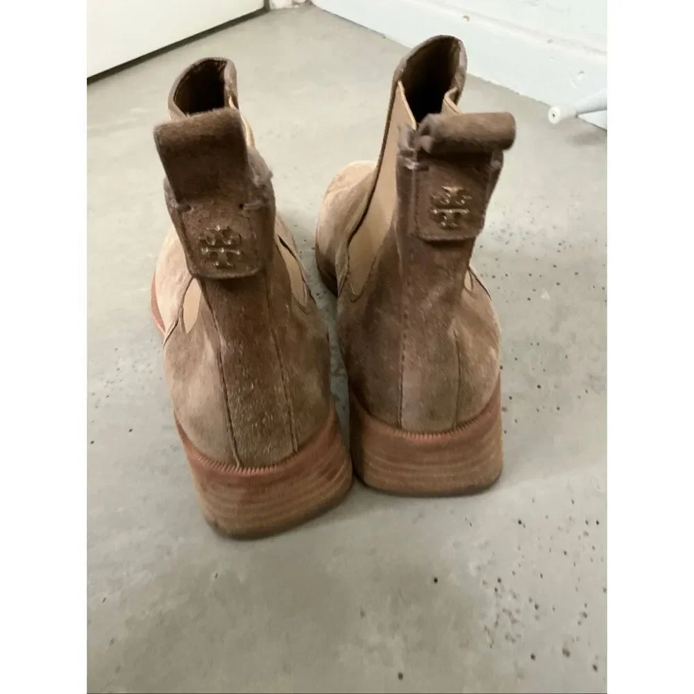 Tory Burch Chelsea Casual 35MM Suede Bootie | Tan in 7.5